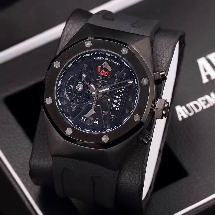 Audemars Piguet Watch 77